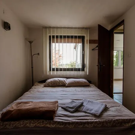 Vikendica Ilic - Petrovac Na Mlavi * Porosanica